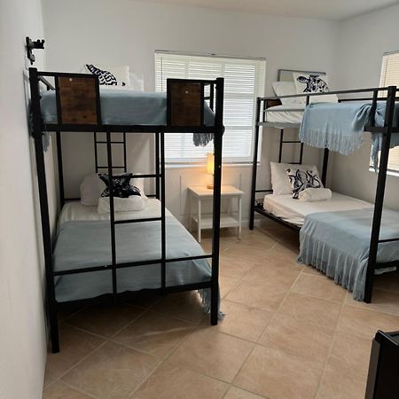 Hostel Beds & Sheets Fll Airport Dania Beach Eksteriør billede